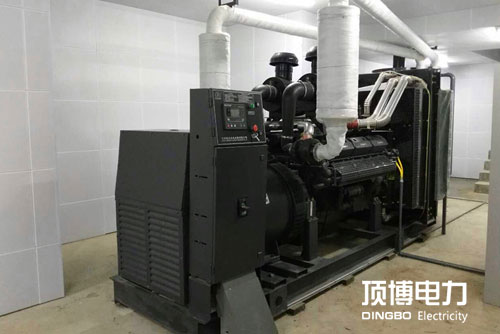 顶博电力600KW上柴发电机组机房展示