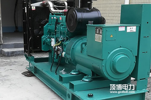 康明斯柴油发电机100KW